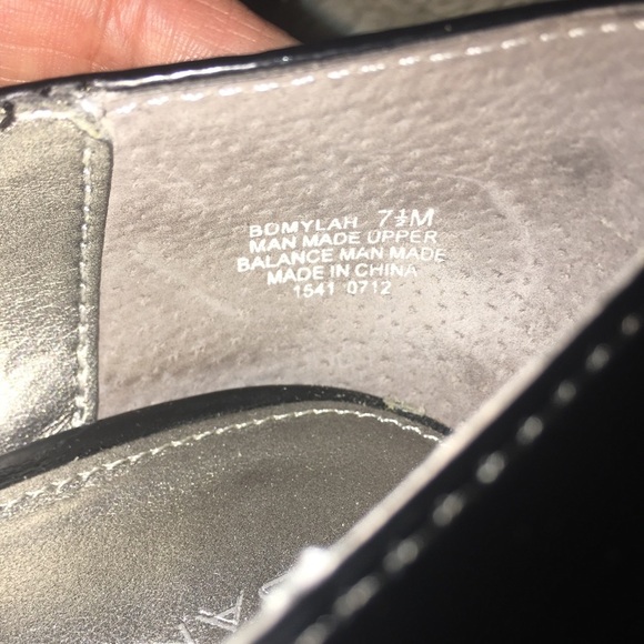 Bandolino Peep Toe platform Pumps - Picture 3 of 8